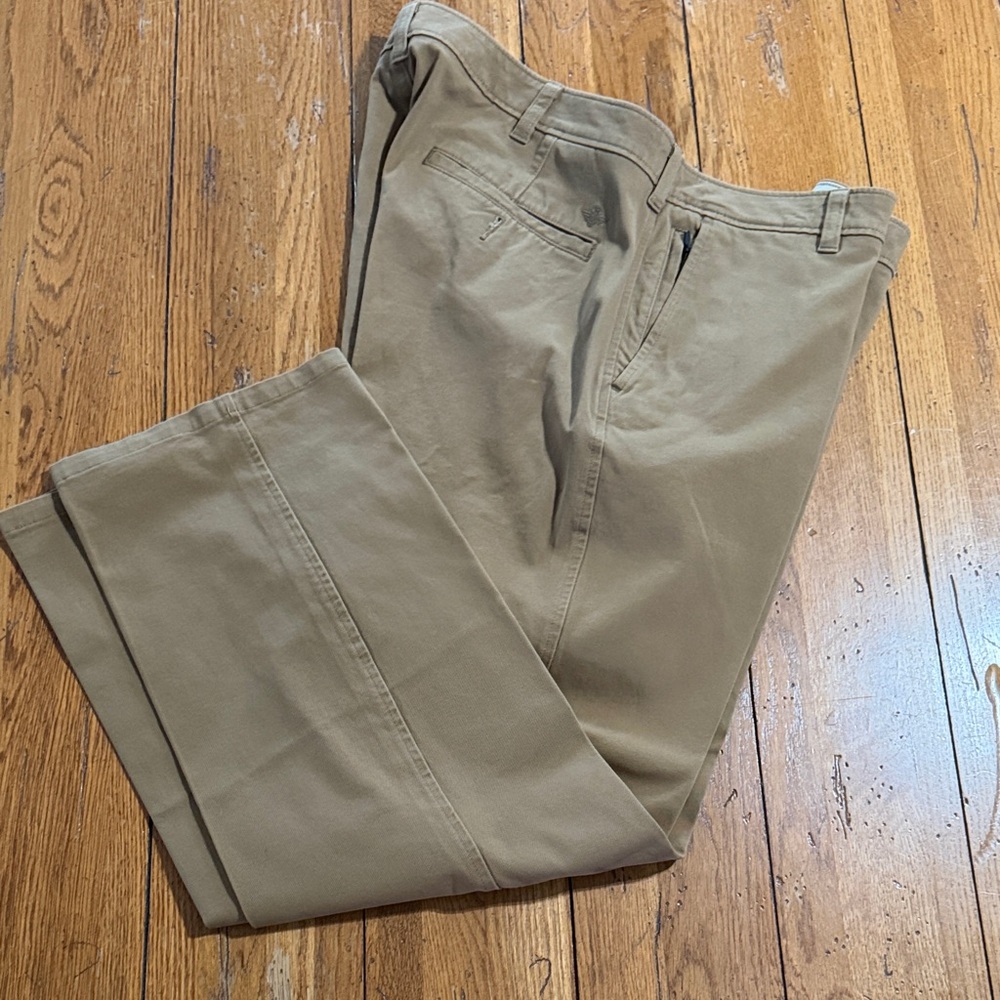 Dockers Men's Khaki Chinos